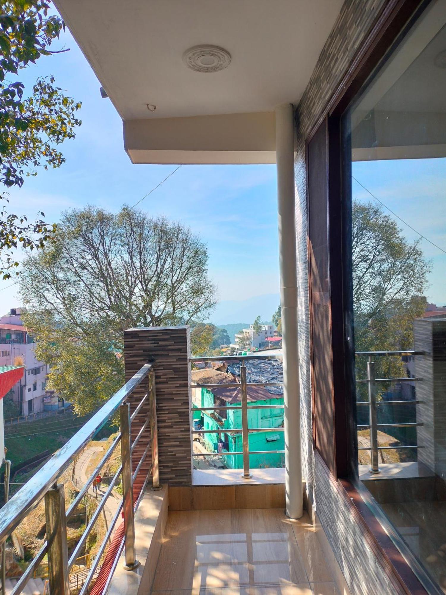 Hotel Lansblue 兰斯顿 外观 照片